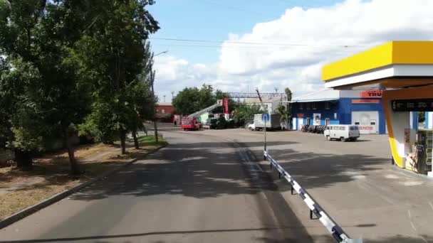 Bensinstation Dnipro Ukraina Brsm Bensinstation Skytte Från Ovan Sommar Antenn — Stockvideo