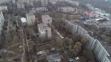 Dnipro Ukrayna 'daki Halep şehrinde çekilen bir insansız hava aracı gökyüzü panoramik manzarasını terk etti.