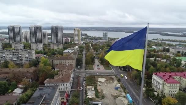 Flygfoto Över Gammal Fabriksruin Och Trasiga Fönster Förstörelse Byggnaden Dnipro — Stockvideo