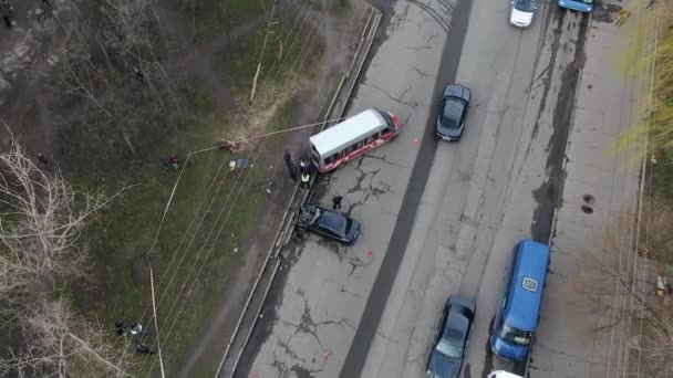場所に渋滞で立ち往生車 Nidpro Dunity Ukraine — ストック動画