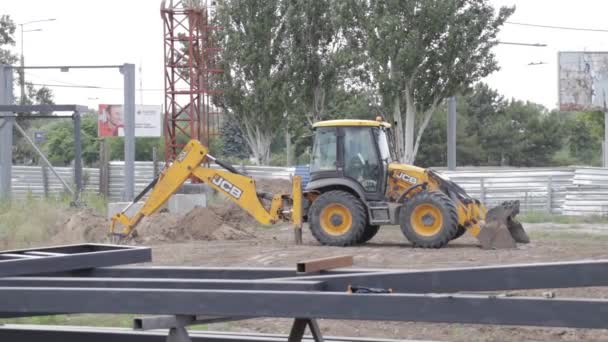 Dnipro Ukrainassa Ihmiset Rakentavat Näkymää Ylhäältä Toimistorakennus Mökin Rakentaminen — kuvapankkivideo
