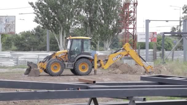 Dnipro Ucraina Gente Sta Piedi Edificio Vista Dall Alto Nell — Video Stock