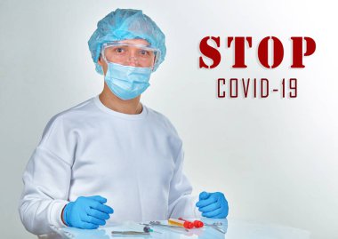 Coronavirus COVID19 kavramsal fotoğrafını durdurun. Tıbbi geçmiş, aletler, şırınga, şablon, duvar kağıdı. Coronavirus hastalığı konsepti