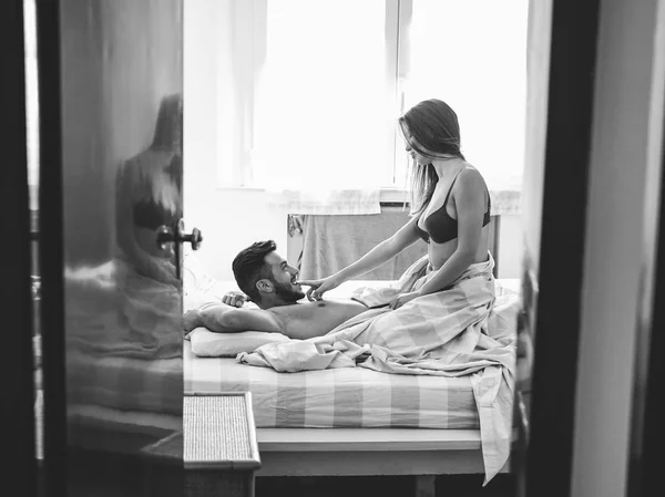 Young Sexy Couple Having Intimate Tender Moment Bed View Bedroom — Stock Photo, Image