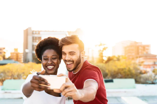 Happy Couple Taking Selfie Mobile Smartphone Outdoor Mixed Race Friends — Stock Photo, Image