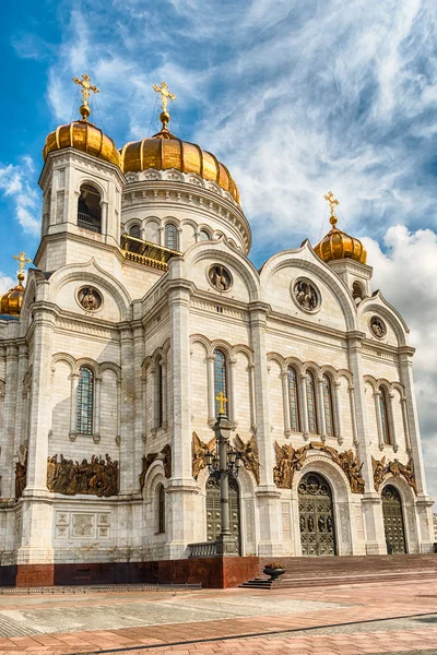 Kathedraal van Christus de Verlosser, iconische mijlpaal in Moskou, Rusland — Stockfoto
