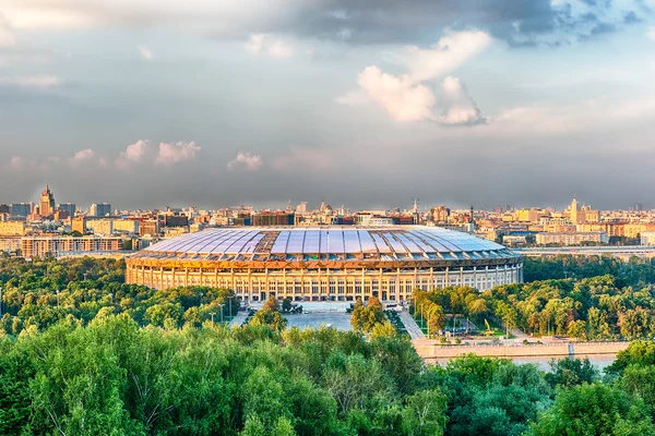 Sparrow Hills Luzhniki Stadyumu havadan görünümü, Moskova, Rusya