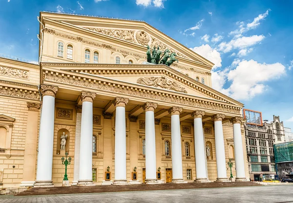 有名なボリショイ劇場、観光と、ロシアのモスクワのランドマーク — ストック写真