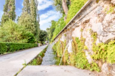 Yüz çeşmeler ile ufuk arka plan Villa d'Este, Tivoli, İtalya