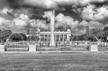 Gorki Parkı, Moskova, Rusya içinde doğal çeşme