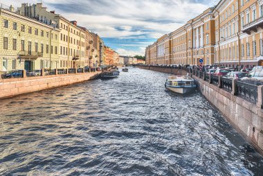 Doğal görünümü üzerinde Moika nehir dolgu, St. Petersburg, Rusya Federasyonu