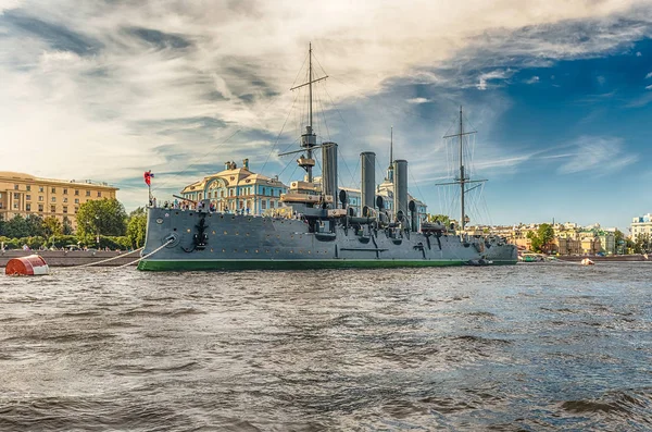 Rus kruvazör Aurora, şu anda bir müze gemi, St. Petersburg, Rusya Federasyonu