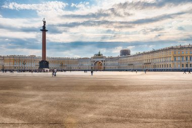 Palace Meydanı, St. Petersburg, Rusya'nın görünümü