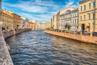 Doğal görünümü üzerinde Moika nehir dolgu, St. Petersburg, Rusya Federasyonu