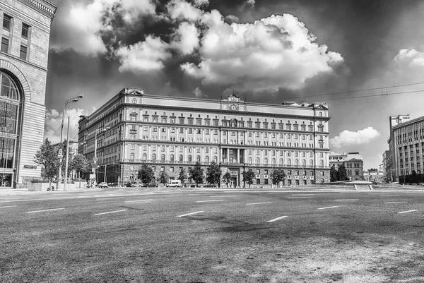 Edificio Lubyanka, icónica antigua sede de la KGB, Moscú, Rusia — Foto de Stock