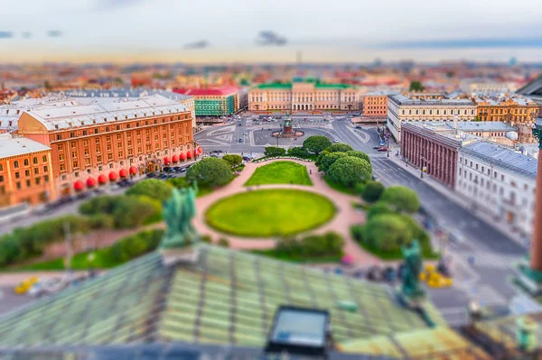 Panoramisch uitzicht over St. Petersburg, Rusland, van St. Isaac's Cathedral — Stockfoto