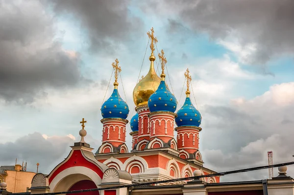 Kerk van St. George in centrale Moskou, Rusland — Stockfoto