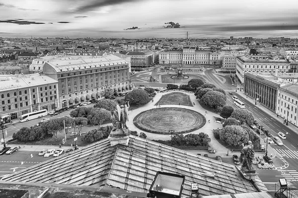 Vista panoramica su San Pietroburgo, Russia, dalla Cattedrale di Sant'Isacco — Foto Stock