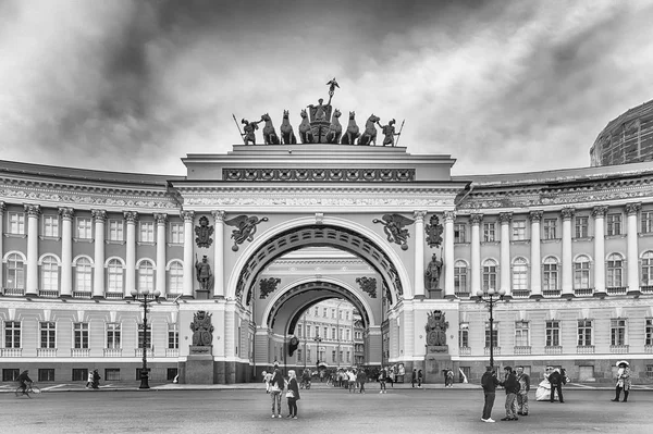 Fachada do Edifício General Staff, São Petersburgo, Rússia — Fotografia de Stock