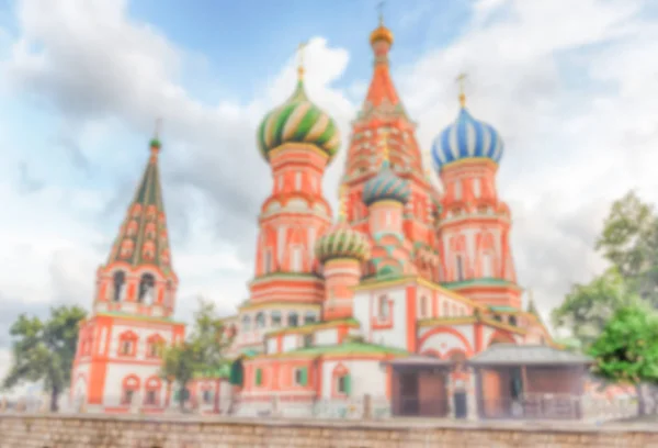 Defocused background of St. Basil's Cathedral in central Moscow, Russia — Stock Photo, Image