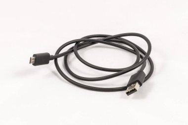 Siyah mikro Usb kablosu