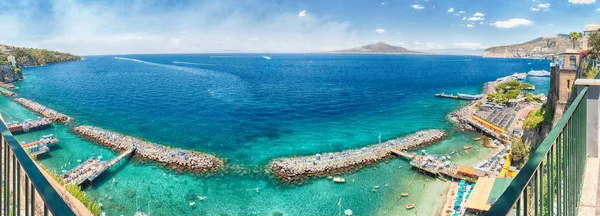 Veduta aerea panoramica del Vesuvio, Golfo di Napoli, Italia — Foto Stock