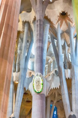 İç tasarım Sagrada Familia, Barcelona, Katalonya, İspanya