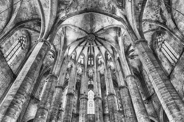 Santa Maria del Mar iç Barcelona, Catalonia, İspanya