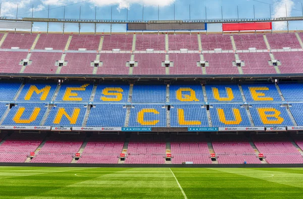 FC Barcelona'nın sloganı Camp Nou Stadyumu, Barcelona, Katalonya, İspanya