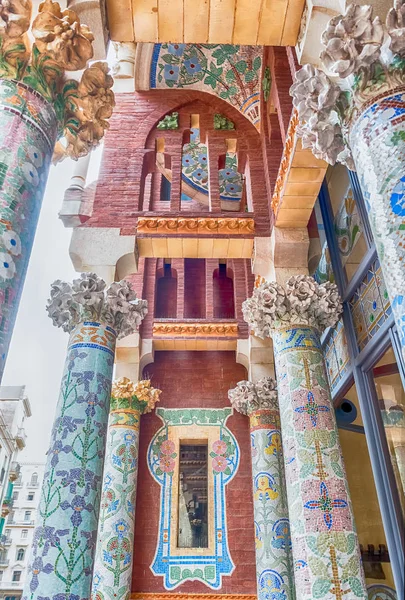 Interior decorations, Palau de la Musica Catalana, Barcelona, Catalonia, Spain — Stock Photo, Image