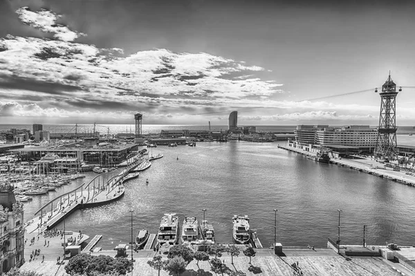 Vista aérea de Port Vell, Barcelona, Catalunha, Espanha — Fotografia de Stock