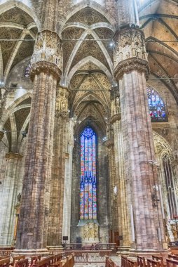 Milano, İtalya 'nın Gotik Katedralinin İç Tasarımı