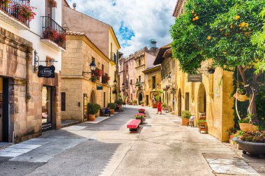 Mimarisi, Poble Espanyol tepede Montjuic, Barselona, Katalonya, İspanya