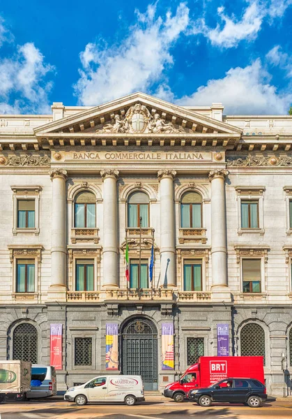 Palazzo della Banca Commerciale Italiana, Milano — Foto Stock