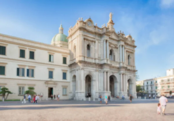 Defokussierter Hintergrund mit der Kirche Unserer Lieben Frau, Pompeji, Italien — Stockfoto
