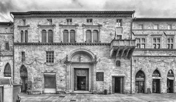 Fasada biblioteki sąd apelacyjny, Perugia, Włochy — Zdjęcie stockowe