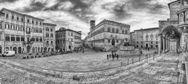Panoramik Piazza IV Novembre, Perugia, İtalya