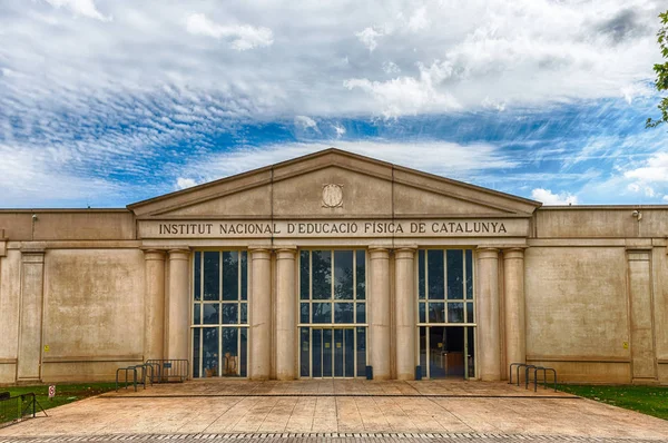 Institut Pendidikan Jasmani Nasional, bukit Montjuic, Barcelona, Catalunya, Spanyol — Stok Foto