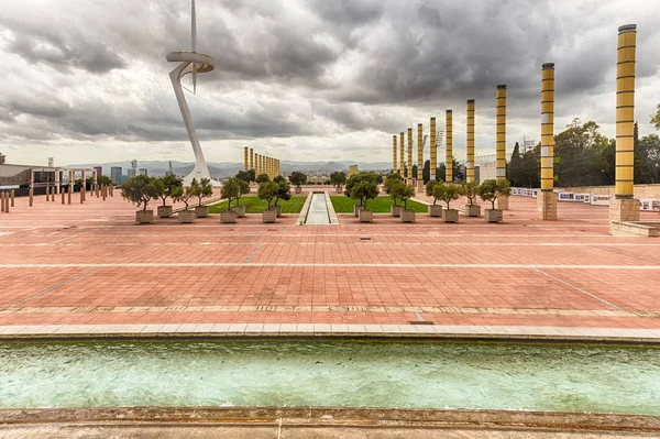 Építészet az Olimpiai Park Montjuic, Barcelona, Katalónia, Spanyolország — Stock Fotó