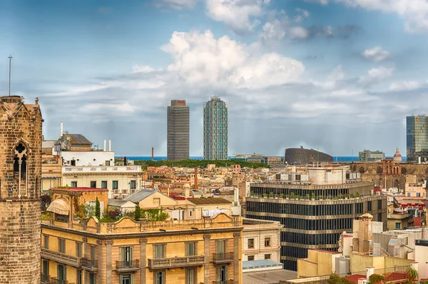 Panoramavy från toppen av Barcelona katedralen, Katalonien, Spanien — Stockfoto