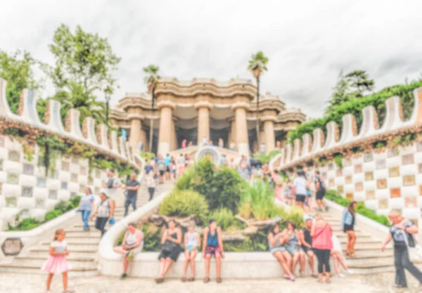 Rozostřeného pozadí s vchodem Park Güell, Barcelona, Španělsko — Stock fotografie