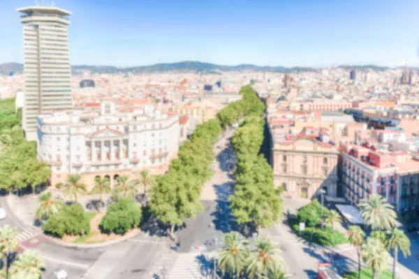 Sfondo sfocato del centro commerciale pedonale La Rambla, Barcellona, Catalogna, Spagna — Foto Stock