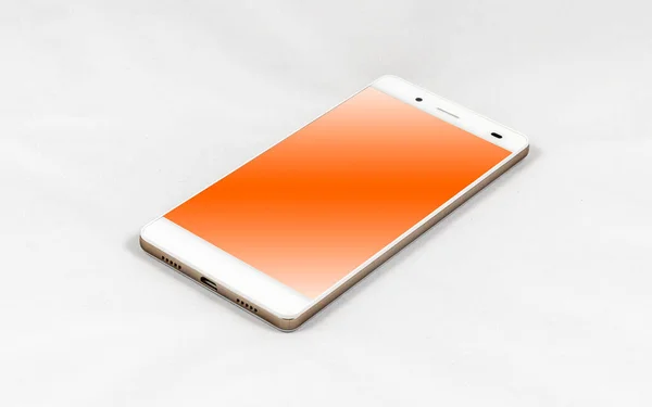 Smartphone moderno com tela laranja em branco, isolado em ba branco — Fotografia de Stock