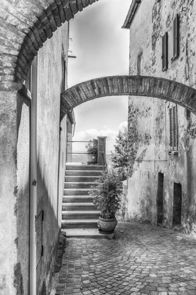 Středověké Malebné Ulice Městě Montalcino Provincie Siena Toskánsko Itálie — Stock fotografie