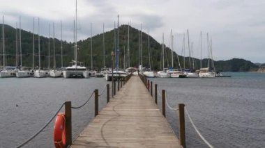 Orhaniye, Marmaris - Mugla / Turkey. Rüzgarlı bir günde iskelede bir yürüyüş..