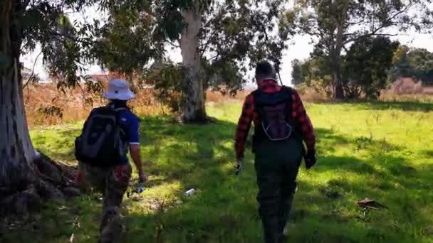 Hisaronu Orhaniye Marmaris Mugla Turkey Couple Goes Fishing Walk Hisaronu — Stock Video