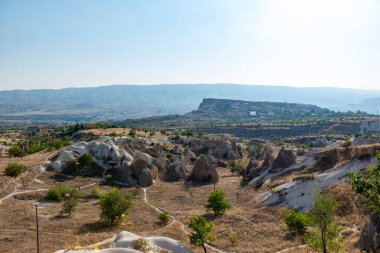 Türkiye Kapadokya 'da mantar gibi görünen kayalar Türkiye' nin merkezinde yer alan Kapadokya 'dan çekilmiştir. Kapadokya, Anadolu 'nun antik bir bölgesidir.. 