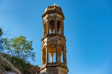 Germir, Kayseri 'deki Panayia Kilisesi (Kimisis tis Teotoku) - Kapadokya' nın doğusunda, Roma döneminde Caesarea olarak bilinen Kayseri adlı şehir, Türkiye 'nin 1000 yıllık Eski Ticaret Merkezi yer almaktadır.. 