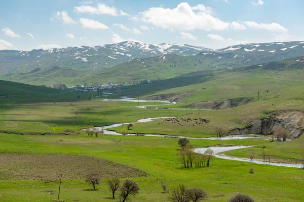 Mus 土耳其 穆斯山 山谷和村庄 — 图库照片