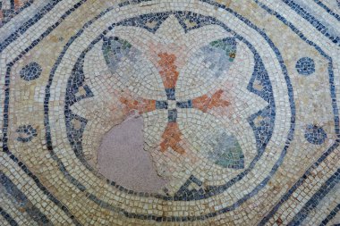 Türkiye 'nin Gaziantep kentindeki Zeugma Mozaik Müzesini ziyaret ediyorlar. 